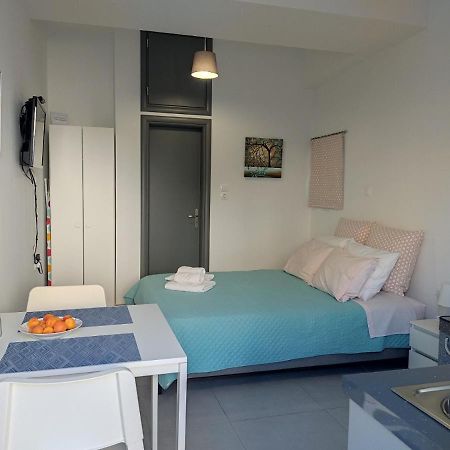 Finiki Seaside Apartment Extérieur photo