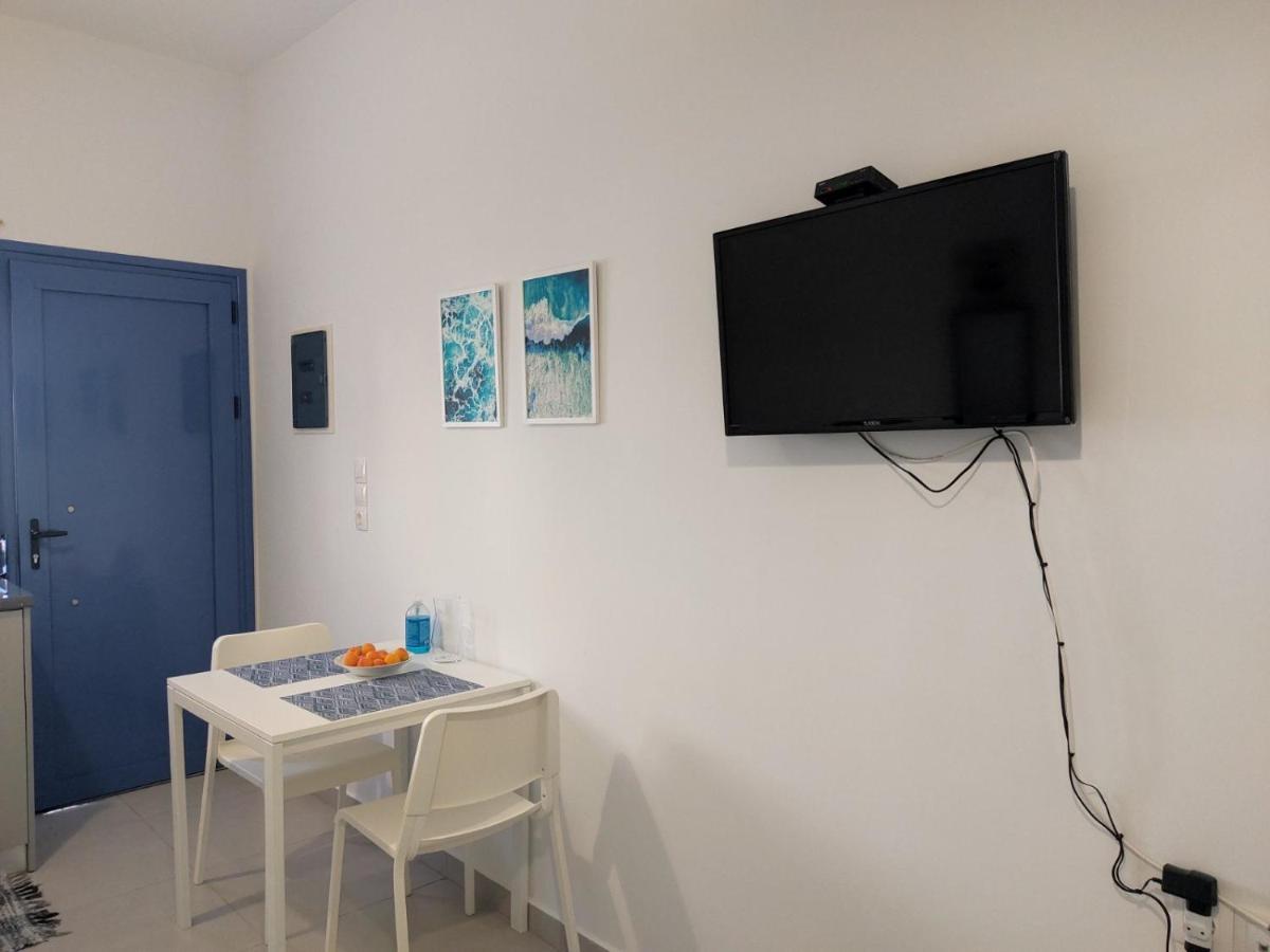 Finiki Seaside Apartment Extérieur photo