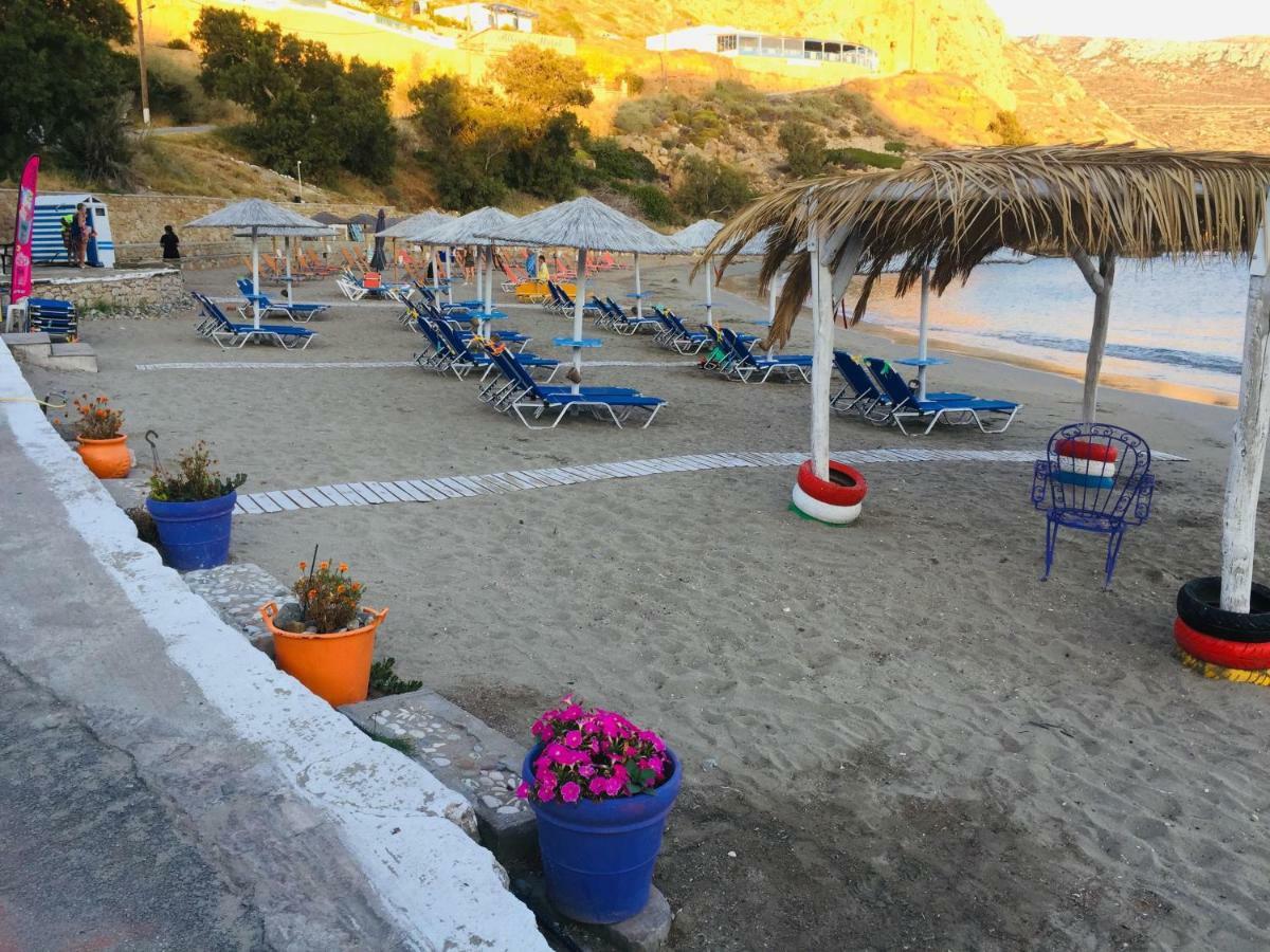 Finiki Seaside Apartment Extérieur photo