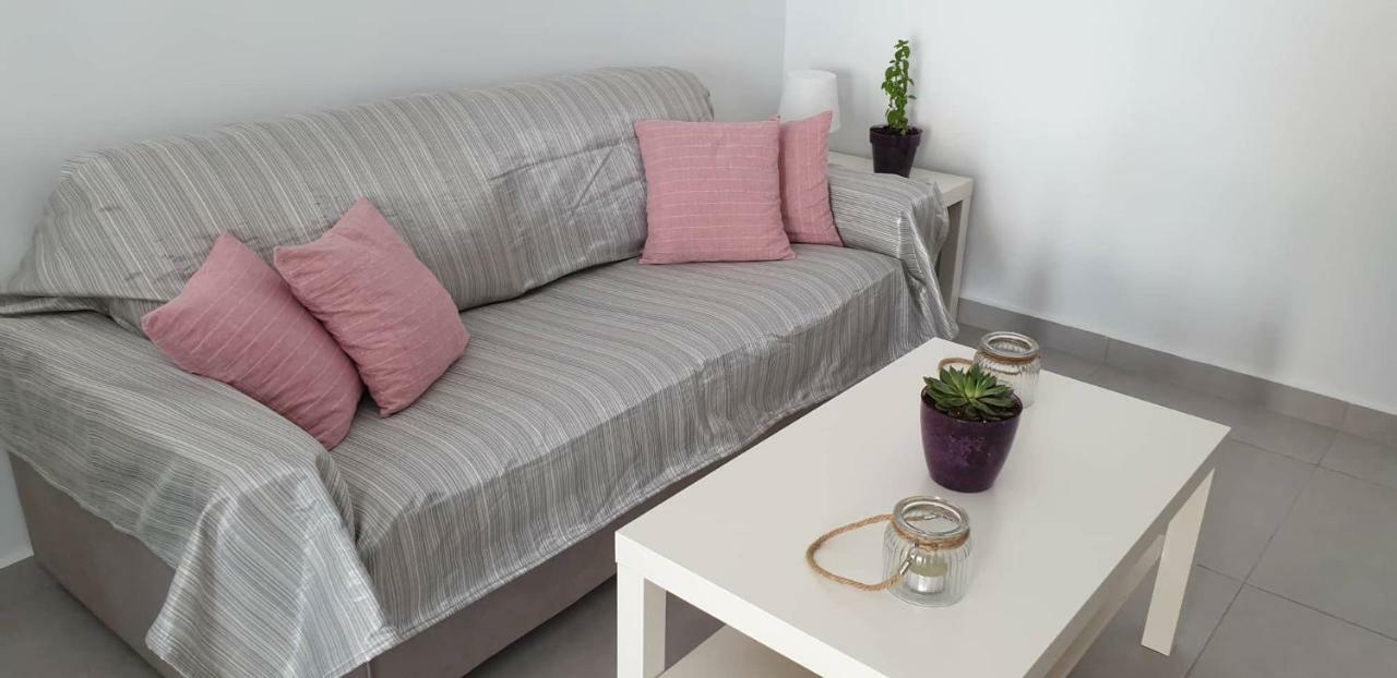 Finiki Seaside Apartment Extérieur photo