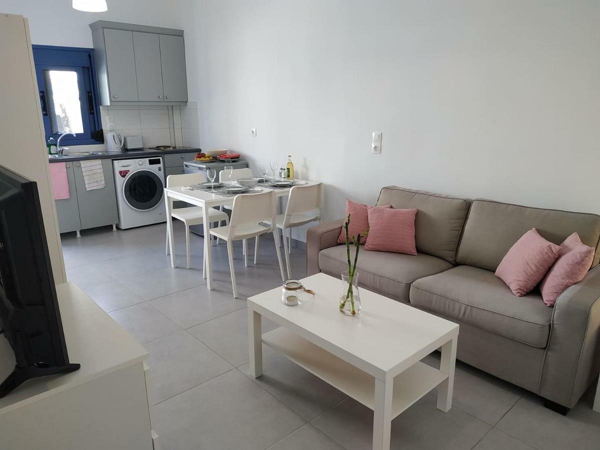 Finiki Seaside Apartment Extérieur photo